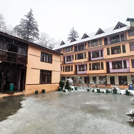 Hotel Him View Manāli Buitenkant foto