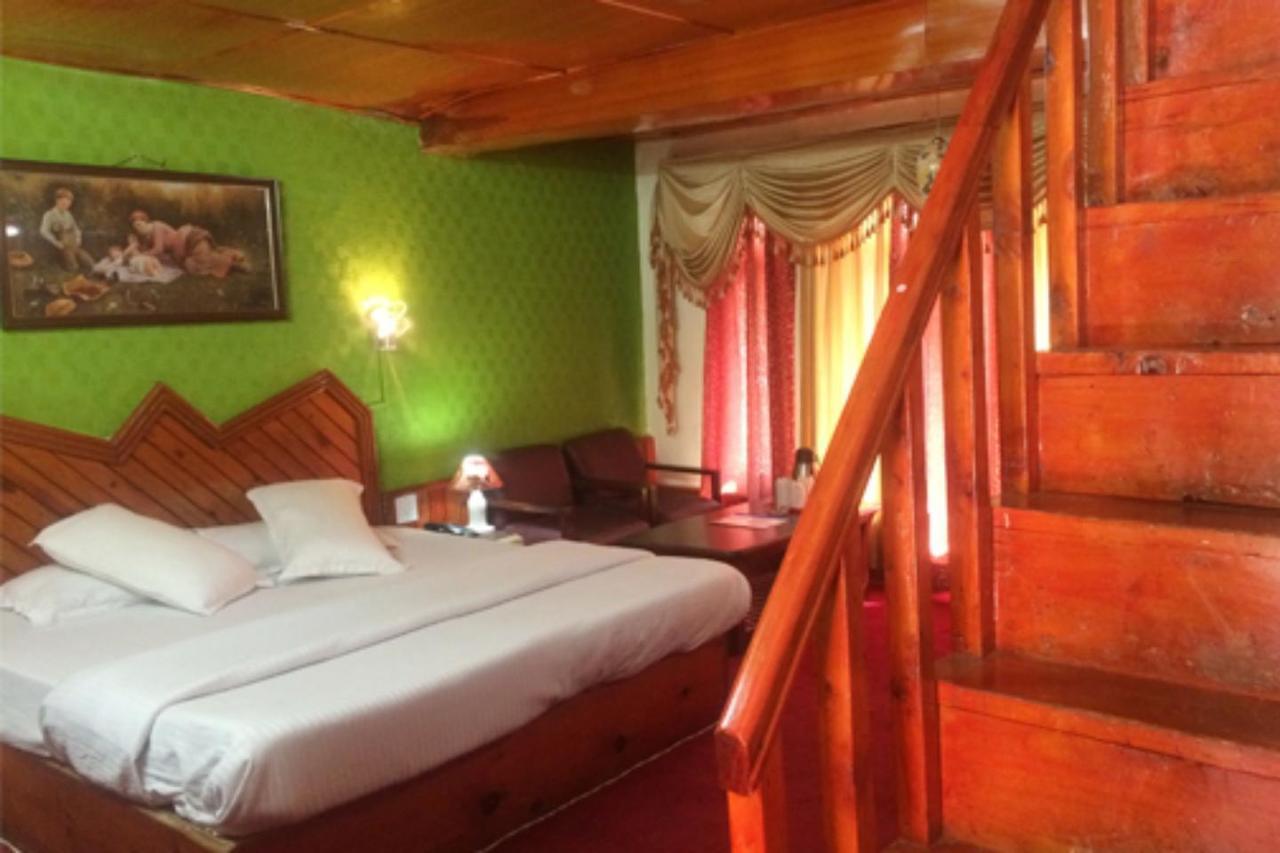 Hotel Him View Manāli Buitenkant foto
